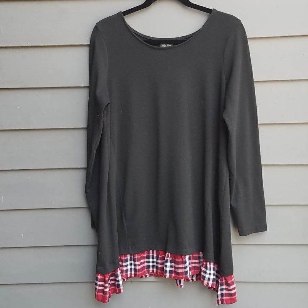 Lily Rose Black Tunic with Tartan Plaid Ruffle Size XL